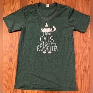 Cat Lady Super Soft I Like Cats Graphic Tee - Green size small
